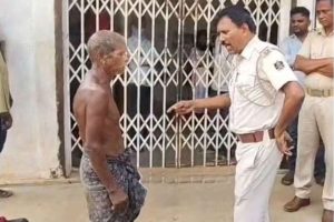 মৃত বোনের টাকা আদায়ে কঙ্কাল নিয়ে ব্যাঙ্কে, বিতর্কের মাঝে পাওনা মেটানোর দাবি ব্যাঙ্কের