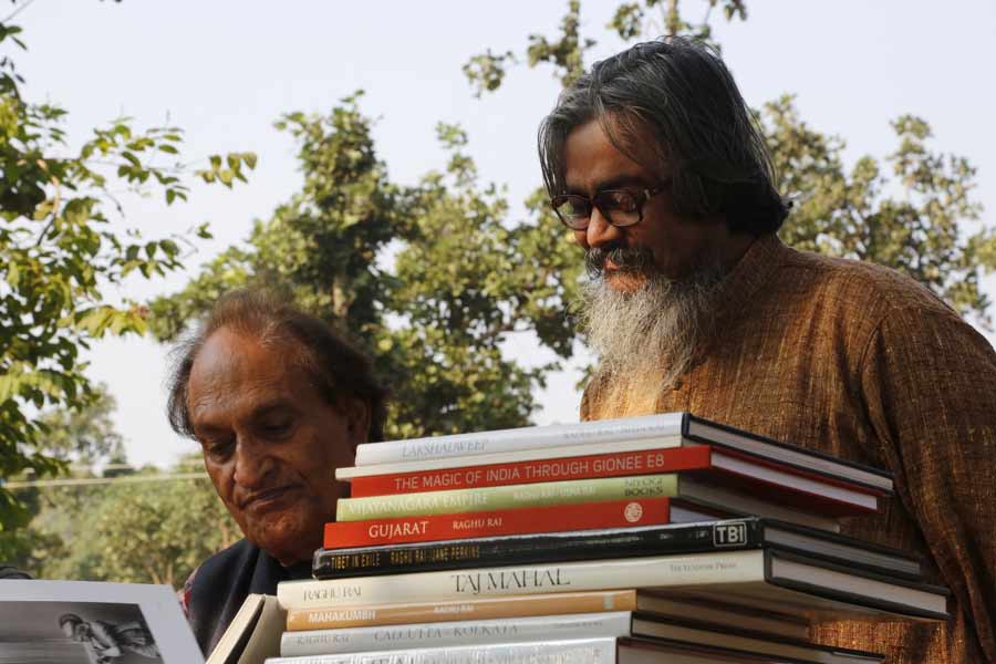 Purulia night sky remembered in connection with Raghu Rai