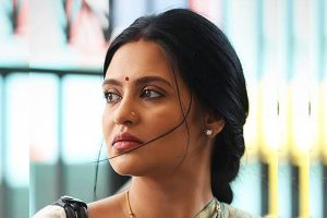 ‘প্রিয় বন্ধুকে হারালাম, সহজ আর আমি পরস্পরকে সামলাচ্ছি’, রাহুলের মৃত্যুর পর প্রথম মুখ খুললেন প্রিয়াঙ্কা