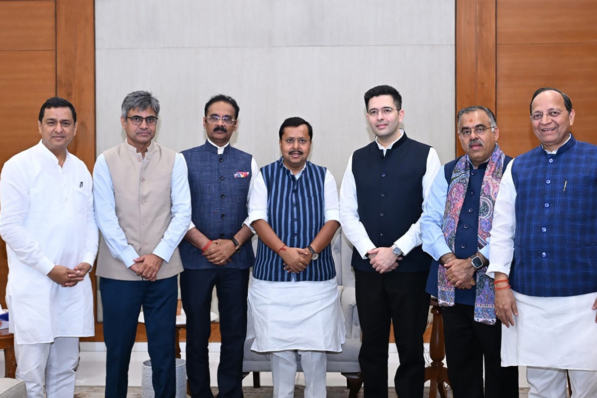 দলত্যাগী আপ সাংসদদের বিজেপিতে যোগদানে সায় রাজ্যসভার চেয়ারম্যানের