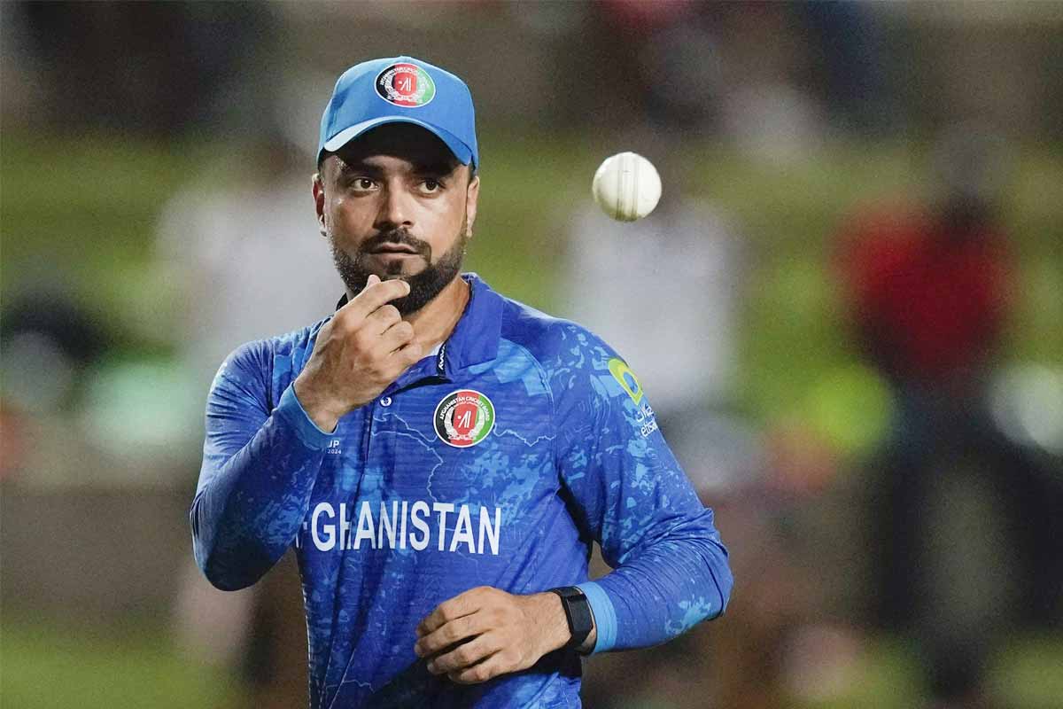 আফগানিস্তান ছাড়ার চাপ! ভারতীয় নাগরিকত্বের প্রস্তাবে বিস্ফোরক জবাব রশিদ খানের