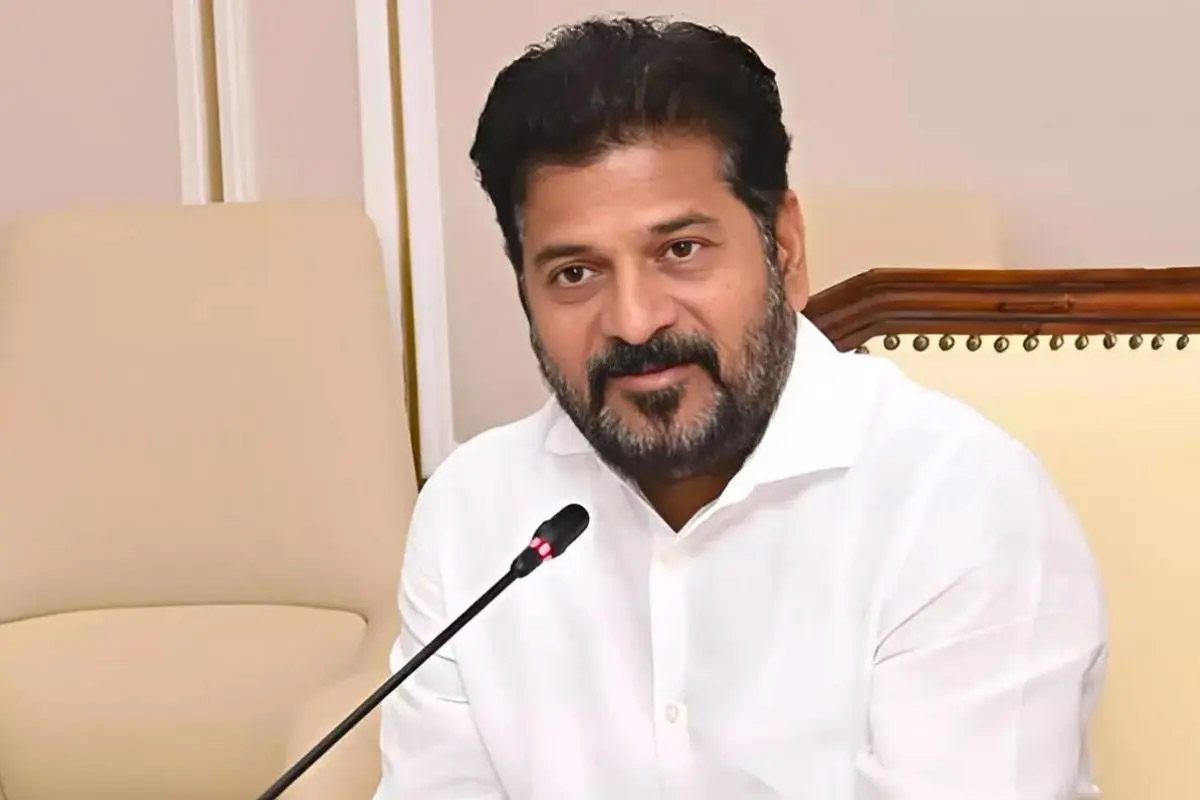 সাধারণের উপর কর নয়! রাজকোষে ঘাটতি মেটাতে অর্ধেক বেতন ত্যাগ তেলেঙ্গানার মন্ত্রীদের
