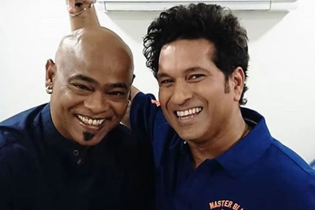 ‘ইয়ে দোস্তি…’, শচীনের জন্মদিনে অসুস্থতা উড়িয়ে শিবাজি পার্কে কাম্বলি, কী বললেন ‘পার্টনার’কে?