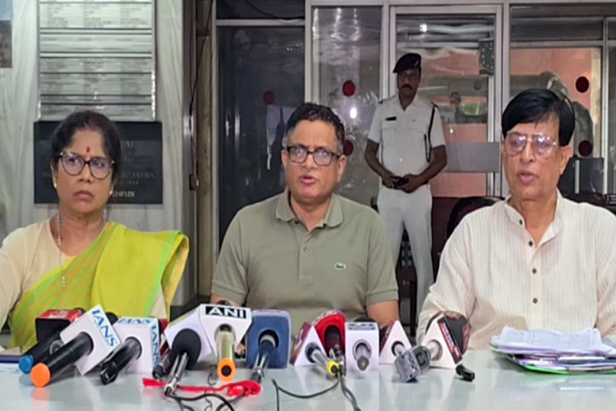 মেদিনীপুরে পুলিশ ‘পক্ষপাতদুষ্ট’, ৫০০ তৃণমূলকর্মী গ্রেপ্তার! বলছেন প্রাক্তন নগরপাল রাজীব