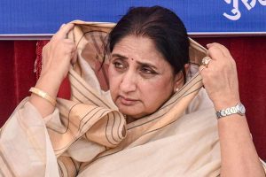বারামতীর উপনির্বাচনে জয়ী সুনেত্রা পওয়ার, কংগ্রেস সরতেই পেলেন ওয়াকওভার