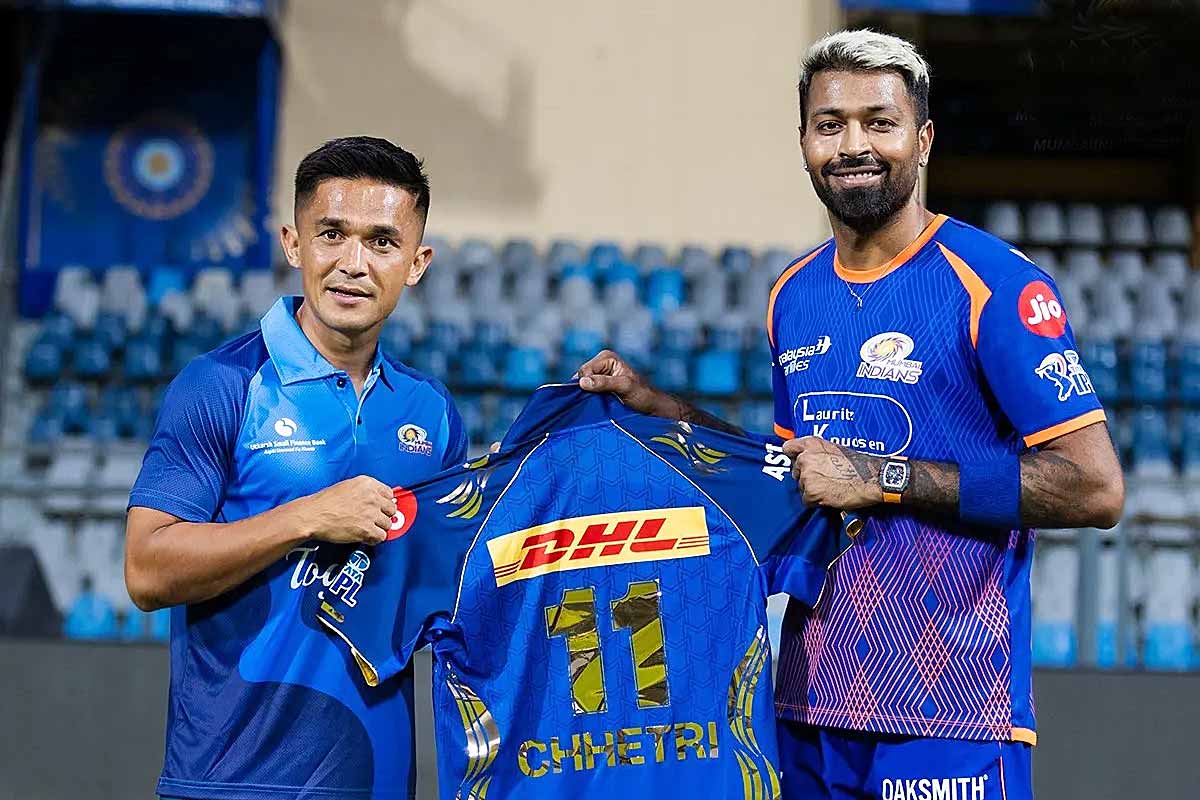 হঠাৎ পাণ্ডিয়াদের অনুশীলনে সুনীল ছেত্রী, দুরন্ত ক্যাচ নিয়ে মনও জিতলেন