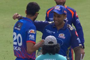 প্রথম একাদশ থেকেই বাদ হার্দিক, কেন জায়গা হারালেন তারকা অলরাউন্ডার?