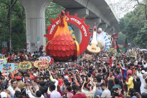 ‘নতুন’ বাংলাদেশে নয়া রূপে উদযাপিত হল পয়লা বৈশাখ, কী বার্তা তারেকের?