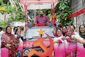 তৃতীয়বারের স্বপ্নে আত্মবিশ্বাসী বাম, তবুও ভোটের ময়দানে প্রশ্নে ঘেরা তিরুবনন্তপুরম