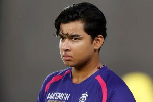 রাজস্থান ছেড়ে মুম্বইয়ে যাবে বৈভব! বিধ্বংসী ইনিংসের পর শুরু জল্পনা, কত কোটি ঢালবে আম্বানিরা?