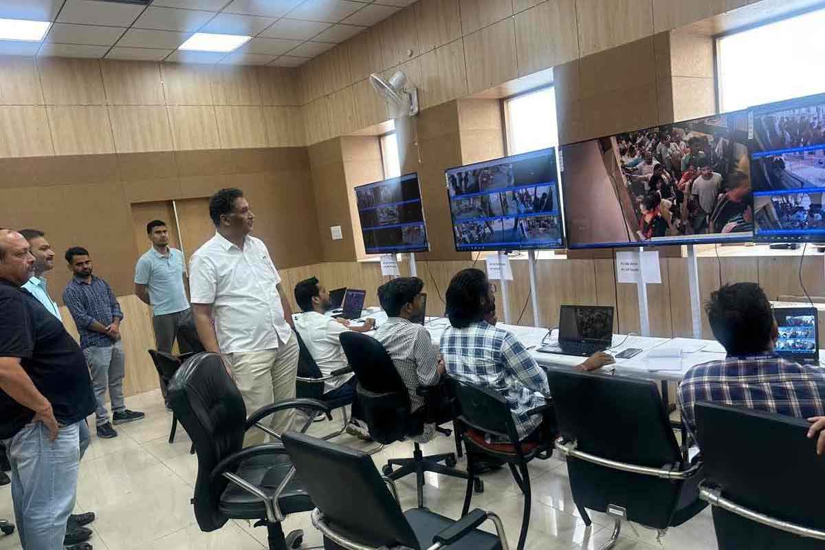 রাজ্যের প্রতি বুথে ওয়েবকাস্টিং, স্বচ্ছ নির্বাচনে ‘জিরো টলারেন্স’ নীতি কমিশনের
