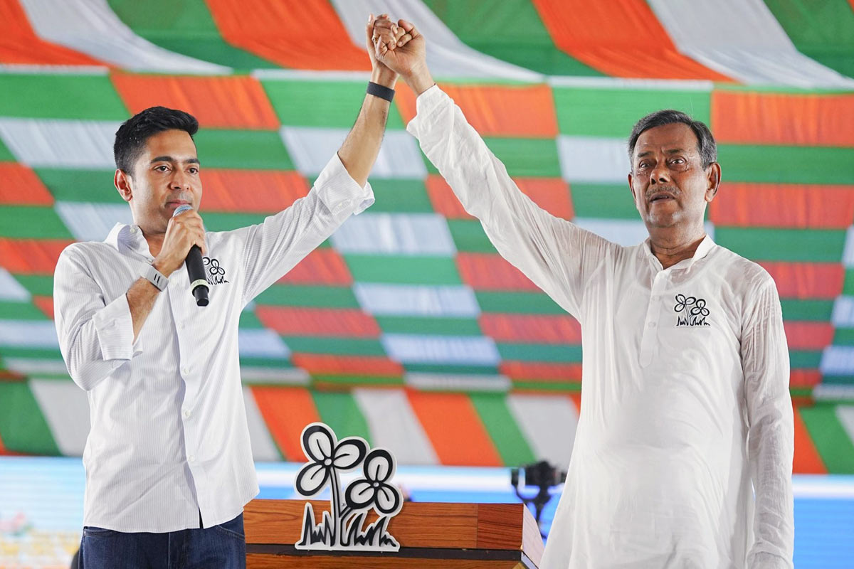 ‘মানুষের প্রাণ নিয়ে খেলা! জেলে ঢোকানো উচিত’, পাণ্ডুয়ার বিজেপি প্রার্থীকে ‘ভুয়ো ডাক্তার’ বলে তোপ অভিষেকের