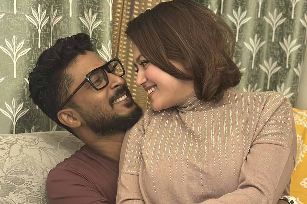 গুরুতর অসুস্থ হয়ে হাসপাতালে নিয়ে যেতেই অ্যাঞ্জিওগ্রাম, কেমন আছেন অহনার স্বামী?