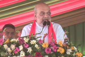 ‘রবীন্দ্রসঙ্গীত’ হল ‘রবিশঙ্কর’! কবিগুরুর বোলপুরে দাঁড়িয়েই ফের ভুল শাহের, কটাক্ষ তৃণমূলের