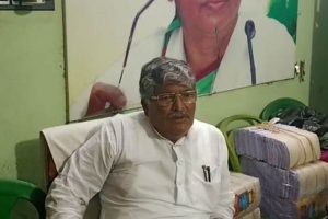 কাঠফাটা রোদ্দুরে ভোটপ্রচার! ‘লু’ লেগে অসুস্থ তৃণমূলের অসিত, ভর্তি হাসপাতালে