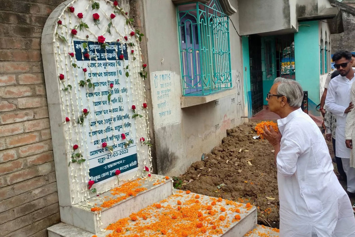 উন্নয়নের বার্তায় গ্রামে উড়ছে তৃণমূলের পতাকা, এখনও হিংসার স্মৃতি টাটকা বগটুইতে