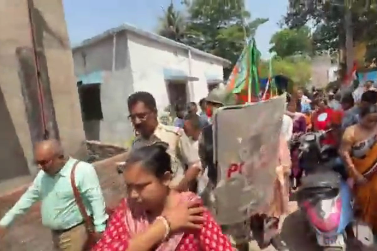 বনগাঁয় বিজেপির প্রচারে ধুন্ধুমার! বাধা দেওয়ার অভিযোগ তৃণমূলের বিরুদ্ধে