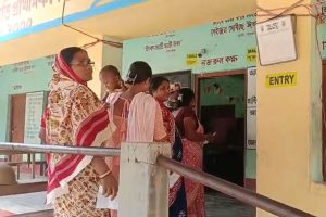 তিন দশকের আন্দোলনে জের, গ্রামের প্রাথমিক স্কুলে এবার ভোটকেন্দ্র, খুশিতে ভোট বাসিন্দাদের