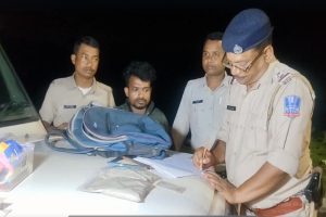 ভোটমুখী জলপাইগুড়িতে উদ্ধার ২ কোটির ব্রাউন সুগার, মদ বন্ধে শুকনো নেশা ছড়ানোর ছক?