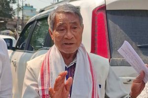 ভোটের আগের দিন ভোকাট্টা! দল ছাড়লেন অসমের কংগ্রেস প্রার্থীই, খোঁচা বিজেপির