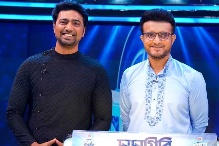 সৌরভ নয়, এবার ‘দাদাগিরি’ দেবের! টেলিপর্দায় নয়া অবতারে ‘খোকাবাবু’