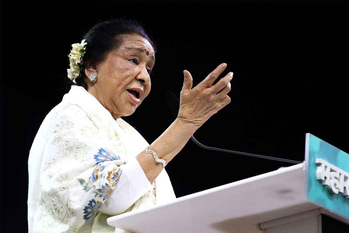 PM Narendra Modi wishes Asha Bhosle a speedy recovery after she was admitted to the hospital