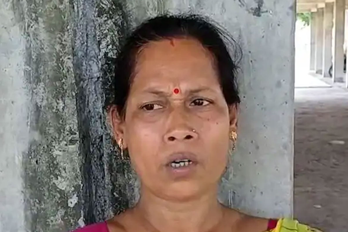 মোথাবাড়ির পর গাইঘাটা! বিএলওকে ঘেরাও বাদ যাওয়া ভোটারদের, উদ্ধার করল পুলিশ
