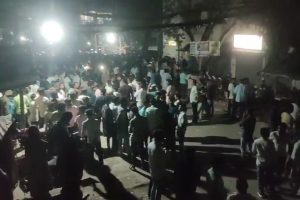 অবশেষে গভীর রাতে উদ্ধার ৭ জুডিশিয়াল অফিসার, কালিয়াচকে অবরোধ মুক্ত জাতীয় সড়ক