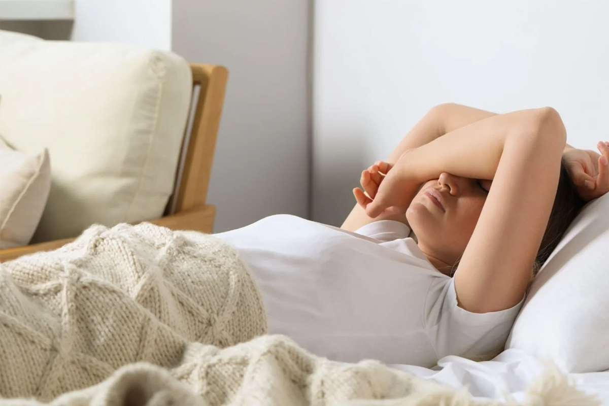 low blood sugar emergency risk symptoms causes treatment guide