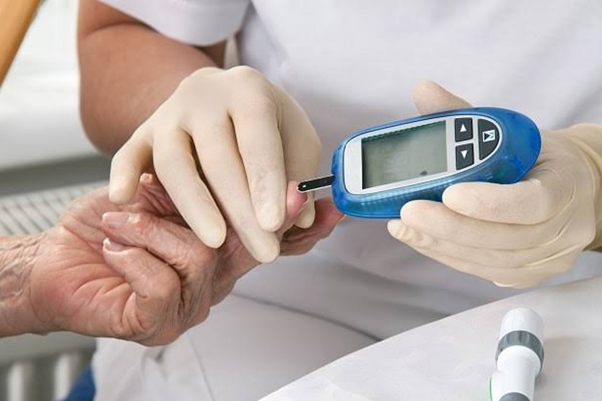 Expert advice on Mango timing and safe consumption for Diabetes care