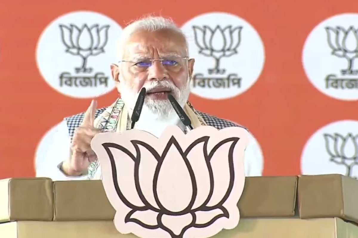 ‘হিন্দুদের জীবন দুর্বিষহ হয়ে উঠেছে’, অনুপ্রবেশ ইস্যুতে তৃণমূলকে কড়া আক্রমণ মোদির