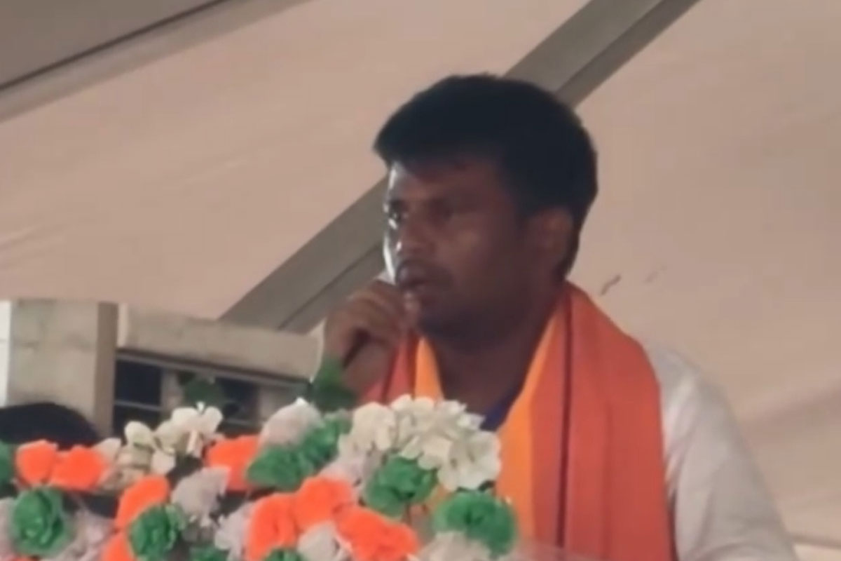 মোদির সভায় অজিত পুত্রের কণ্ঠে ‘জয় মা দুর্গা’! কুড়মি জনজাতিতে ক্ষোভ