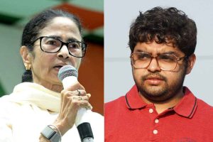 ভোটের মাঝে মমতাকে ‘বেআব্রু’! বিজেপির কীর্তিতে নির্বাচন কমিশনের ‘ঘুম ভাঙা’র অপেক্ষায় অরিত্র