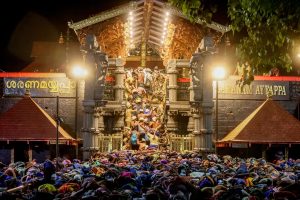ঘুরিয়ে শবরীমালায় মহিলা প্রবেশে বিরোধিতা কেন্দ্রের, সতীদাহ মনে করিয়ে তোপ সুপ্রিম কোর্টের