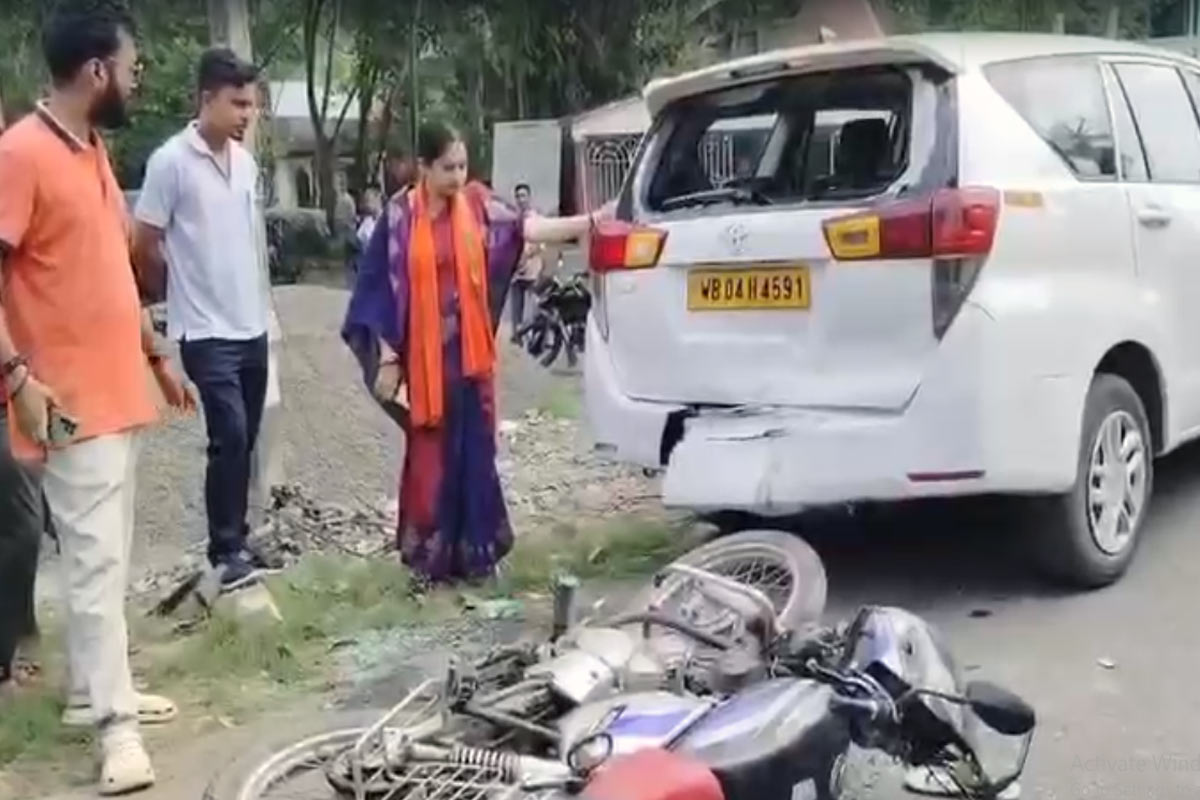 বিজেপি প্রার্থী সোমা ঠাকুরের গাড়িতে ‘হামলা’, ‘আমিই টার্গেট ছিলাম’, বিস্ফোরক শান্তনুপত্নী