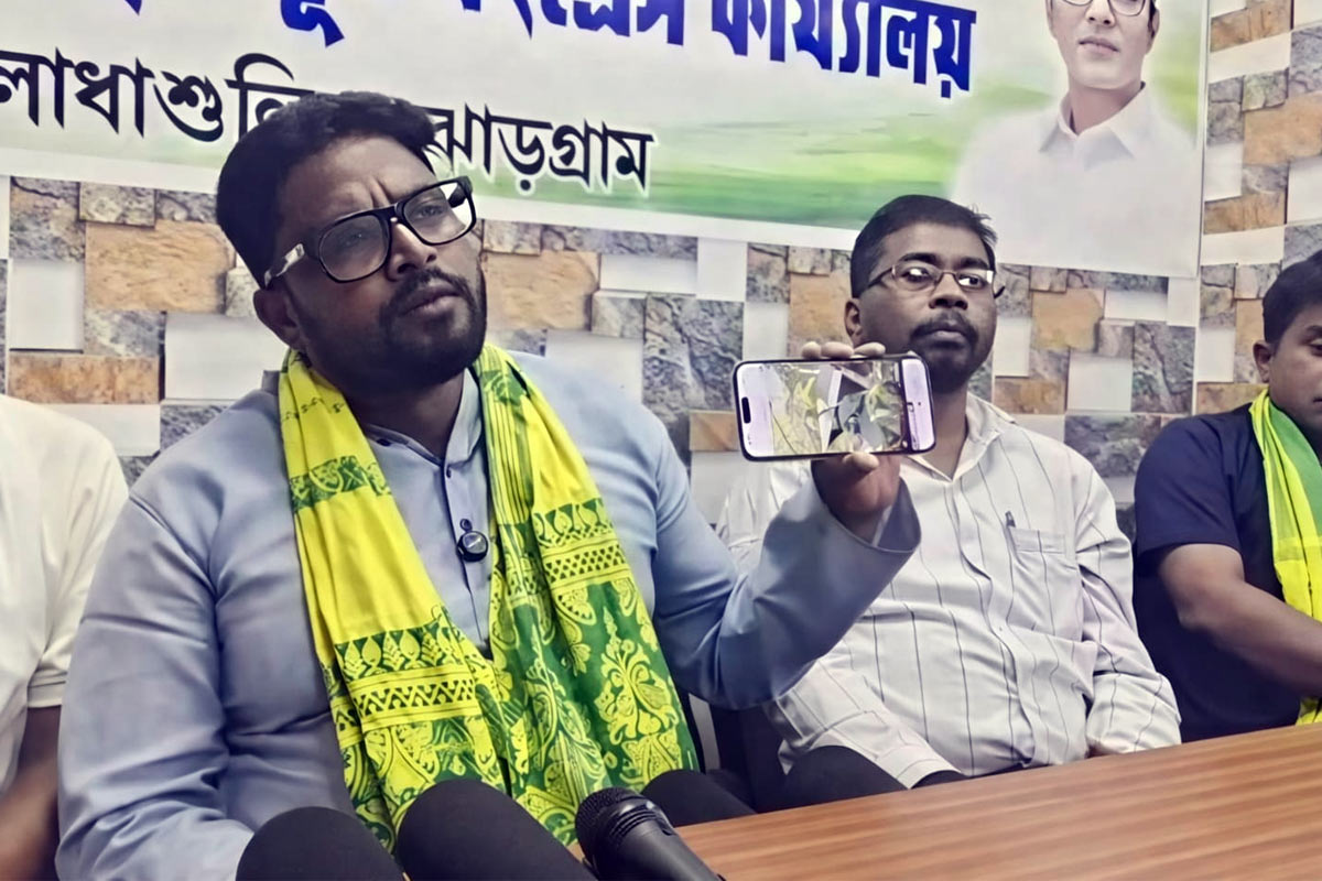 মহিলাদের প্রভাবিত করতে টাকা বিলি, আধার তথ্যও হাতাচ্ছে বিজেপি! বিস্ফোরক তৃণমূল প্রার্থী