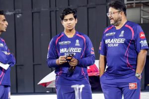 ম্যাচের মধ্যে মোবাইল ব্যবহার, বৈভবের দলকে নোটিস দুর্নীতিদমন শাখার, কবে শুরু তদন্ত?