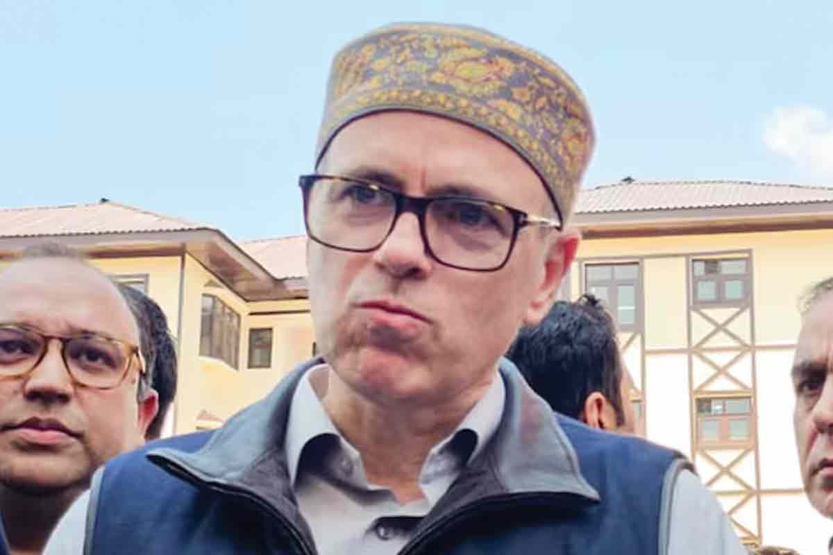 বাংলায় গেরুয়া ঝড় দেখেই ওমর আবদুল্লার দু’শব্দের টুইট, ‘ব্লাডি হেল’
