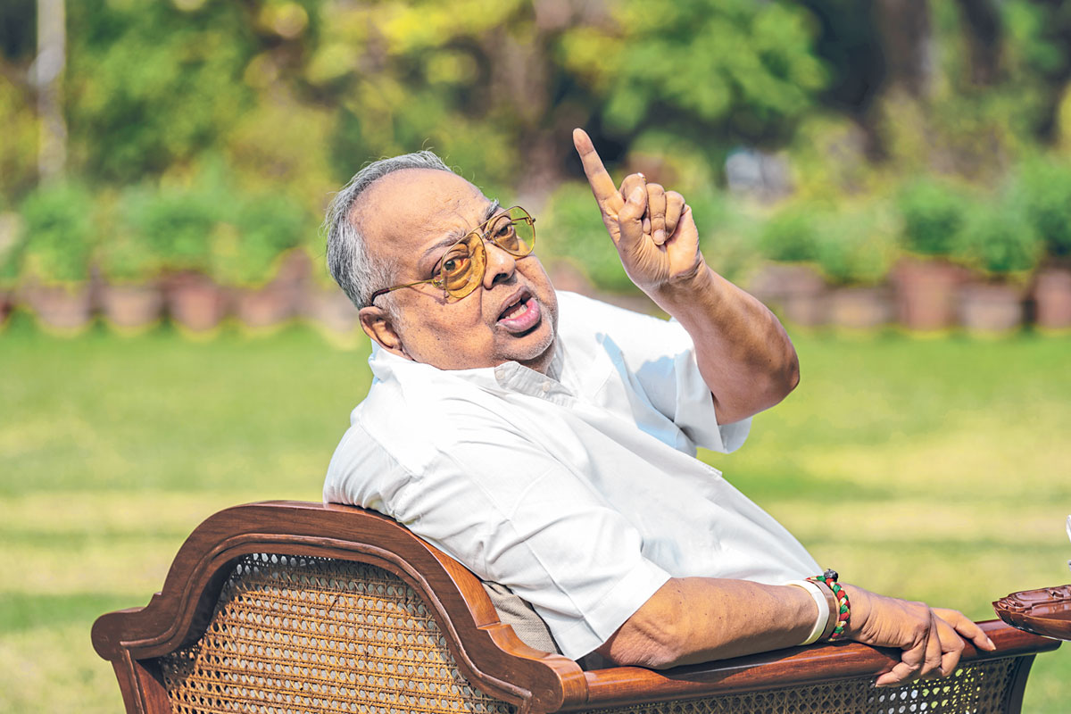 ছিলেন সূর্যের মতো! টুটু বোসের মতো বাঙালির সংখ্যা হাতেগোনা
