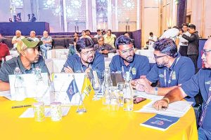 শুরুর আগেই ডামাডোল সিএবি টুর্নামেন্টে, বিপিএল কোচিং থেকে সরে গেলেন ঋদ্ধিমান