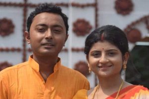 গ্রেপ্তার তৃণমূলের দেবরাজ চক্রবর্তী, পুলিশের জালে অদিতি মুন্সির স্বামী?