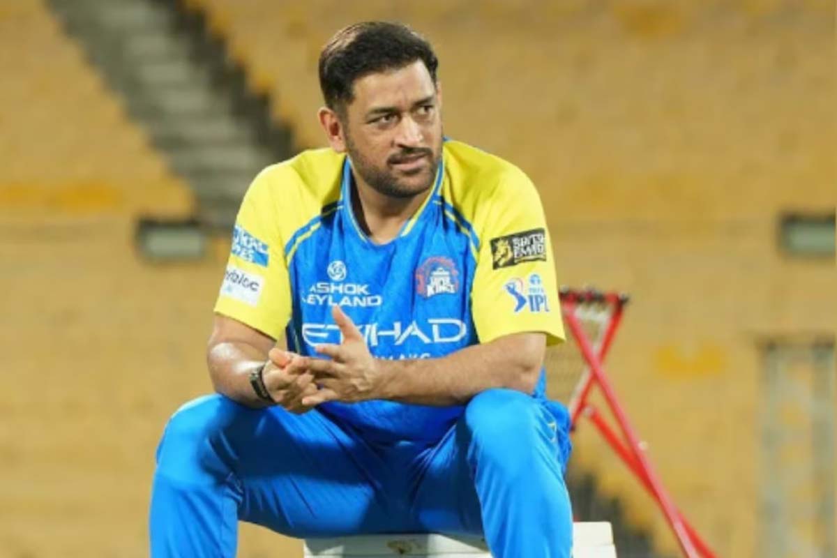 আইপিএলে ধোনির খেলা নিয়ে ধোঁয়াশা, তার মাঝেই ‘নজির’ গড়ে চর্চায় ক্যাপ্টেন কুল