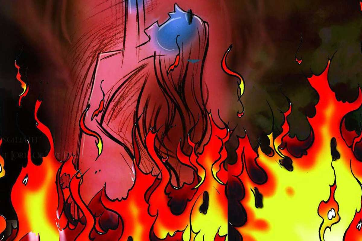 স্বার্থের সম্পর্ক! মেয়ে পণের বলি, শ্বশুরবাড়ির সঙ্গে পরিবারের ‘সমঝোতা’য় উঠছে প্রশ্ন