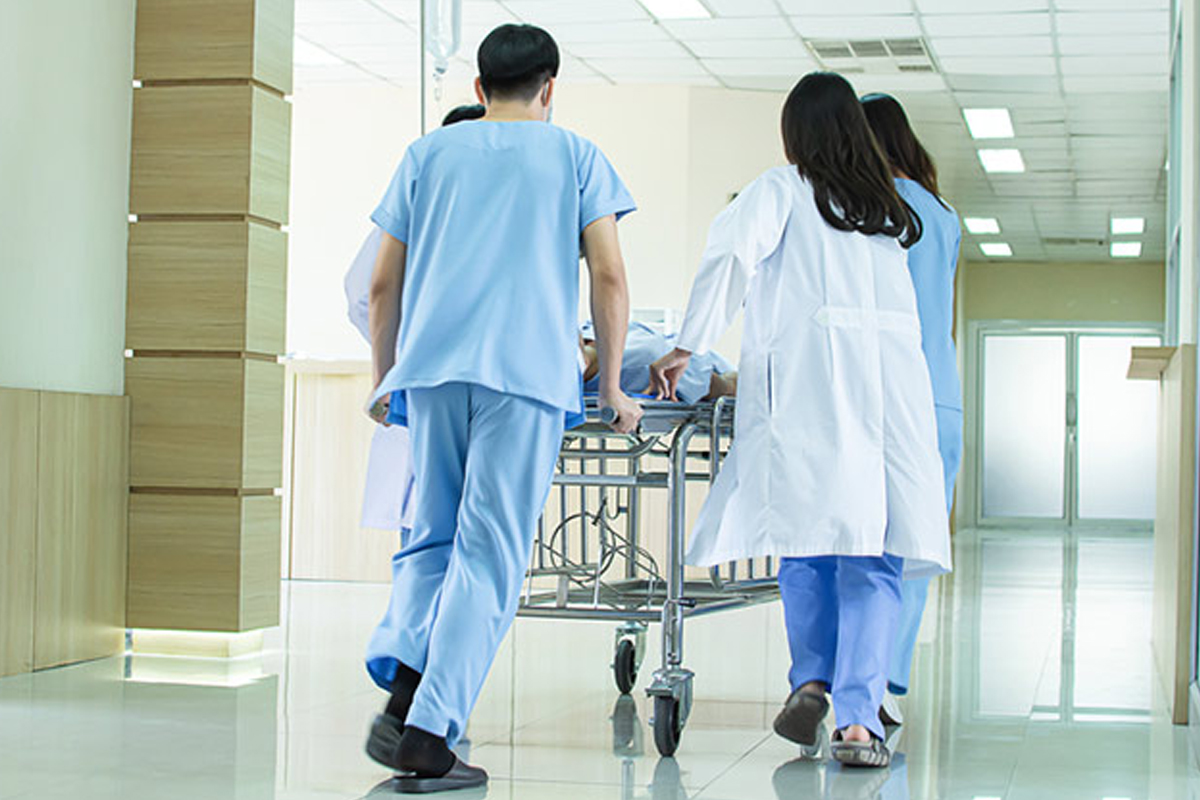 danger of delaying emergency medical treatment warning signs