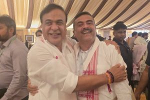 ‘ওদের জন্য খুব খারাপ সময়’, হিমন্ত-শুভেন্দুর খুনসুটিতে কীসের ইঙ্গিত?