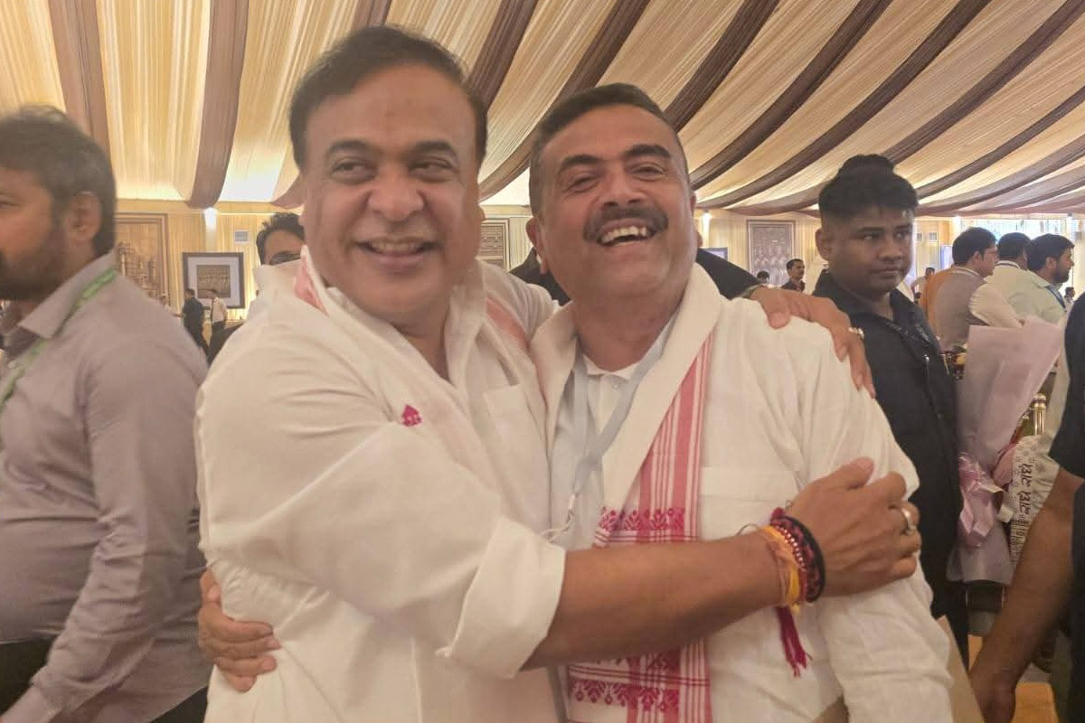 ‘ওদের জন্য খুব খারাপ সময়’, হিমন্ত-শুভেন্দুর খুনসুটিতে কীসের ইঙ্গিত?