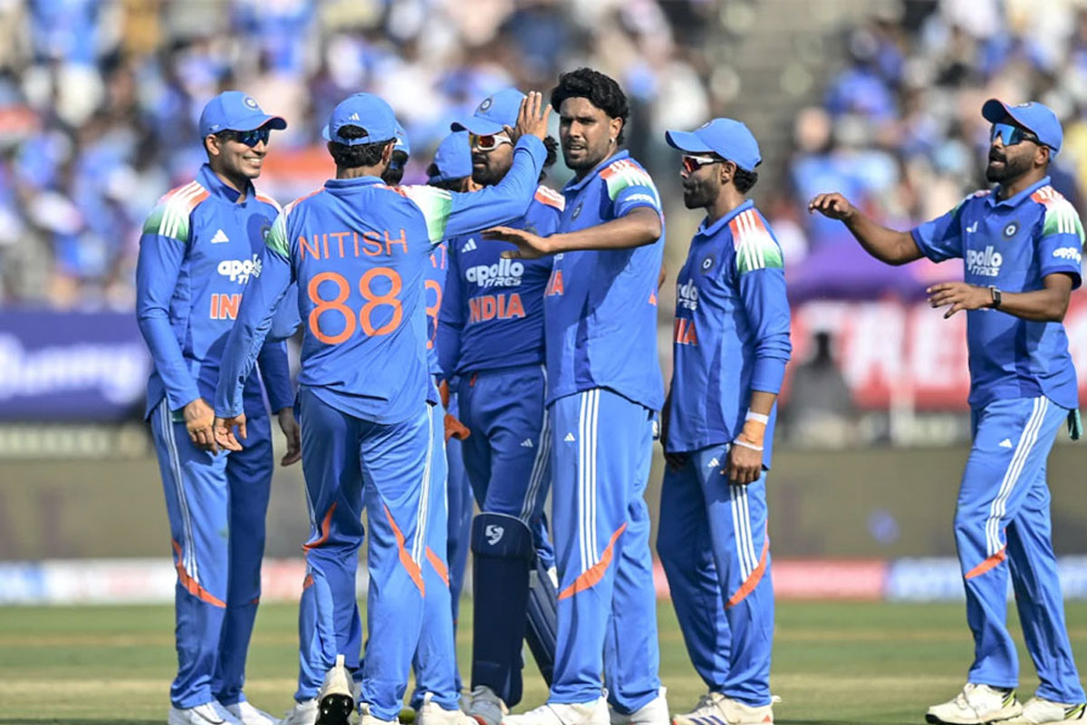 ফের আইসিসি ওয়ানডে র‌্যাঙ্কিংয়ের শীর্ষে টিম ইন্ডিয়া, টানা হেরেও রোহিত-যুগের সুফল পাচ্ছেন গিলরা!