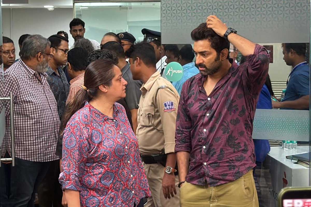 Anik Dutta Death: Jeetu Kamal and others reached hospital after the demise of the Bengali director