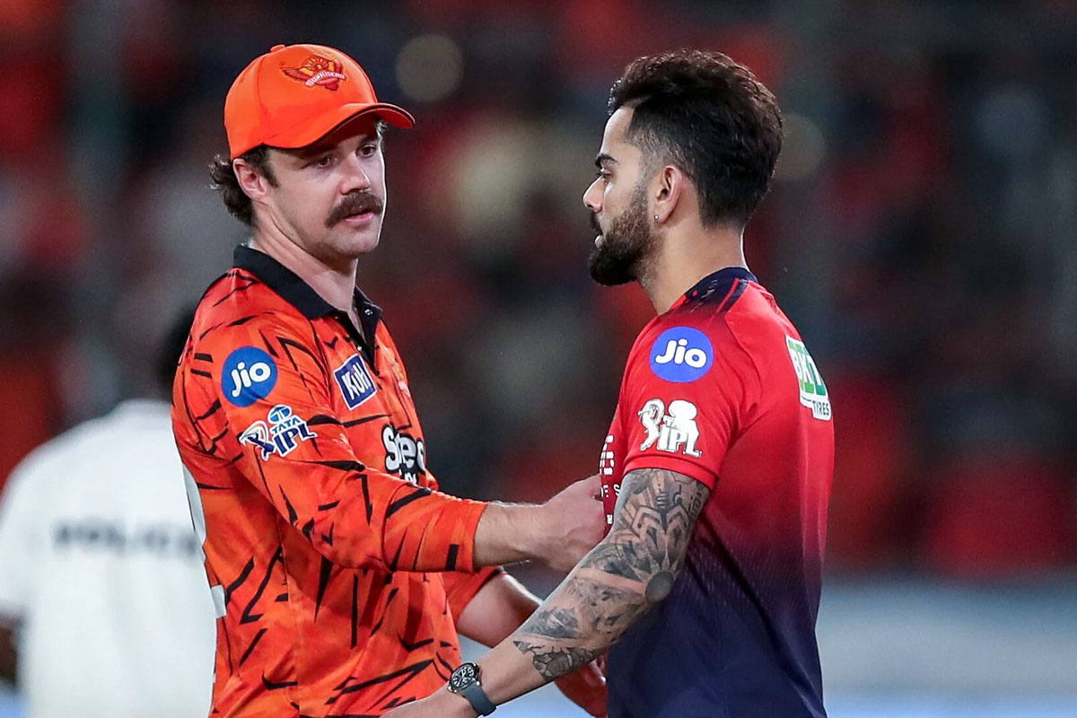 আইপিএলেও হ্যান্ডশেক বিতর্ক! হেডের সঙ্গে করমর্দনে ‘না’ কোহলির, বিশাল হারের জ্বালায়?