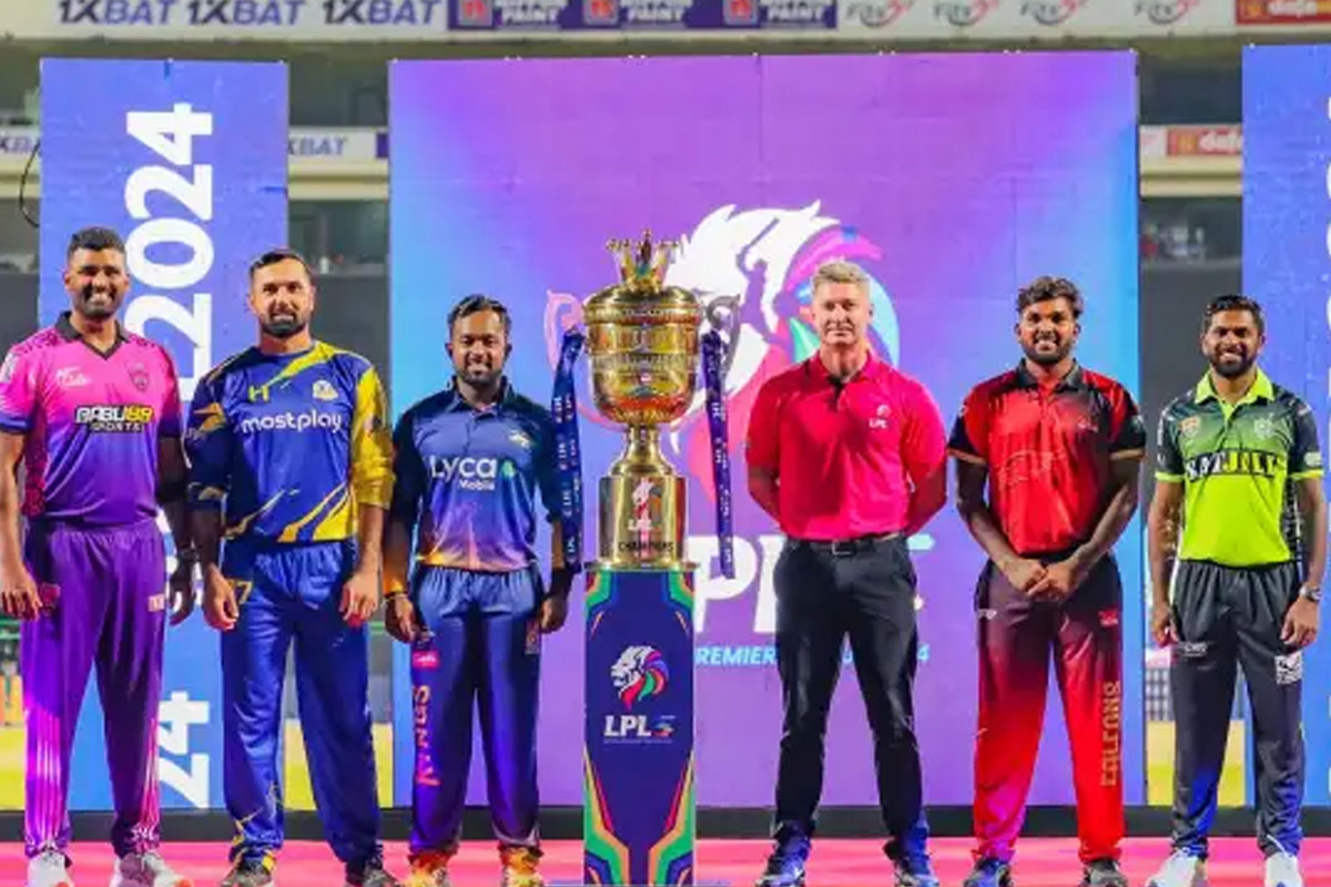 ইনস্টায় ফলোয়ার না থাকলে জুটবে না দল! আজব শর্ত ভারতের পড়শি দেশের ফ্র্যাঞ্চাইজি লিগে